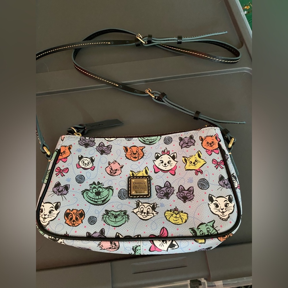 EUC Disney Cats Dooney & Burke